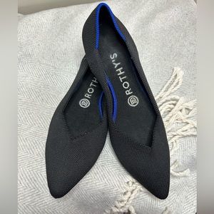Rothy’s The Pointe Ballet Flat Shoes Black Size 7.5 Women’s